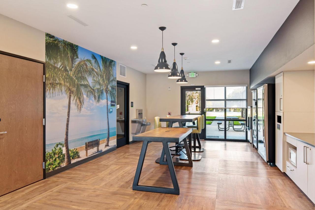 Extended Stay America Premier Suites - Tampa - Fairgrounds - Casino Ngoại thất bức ảnh