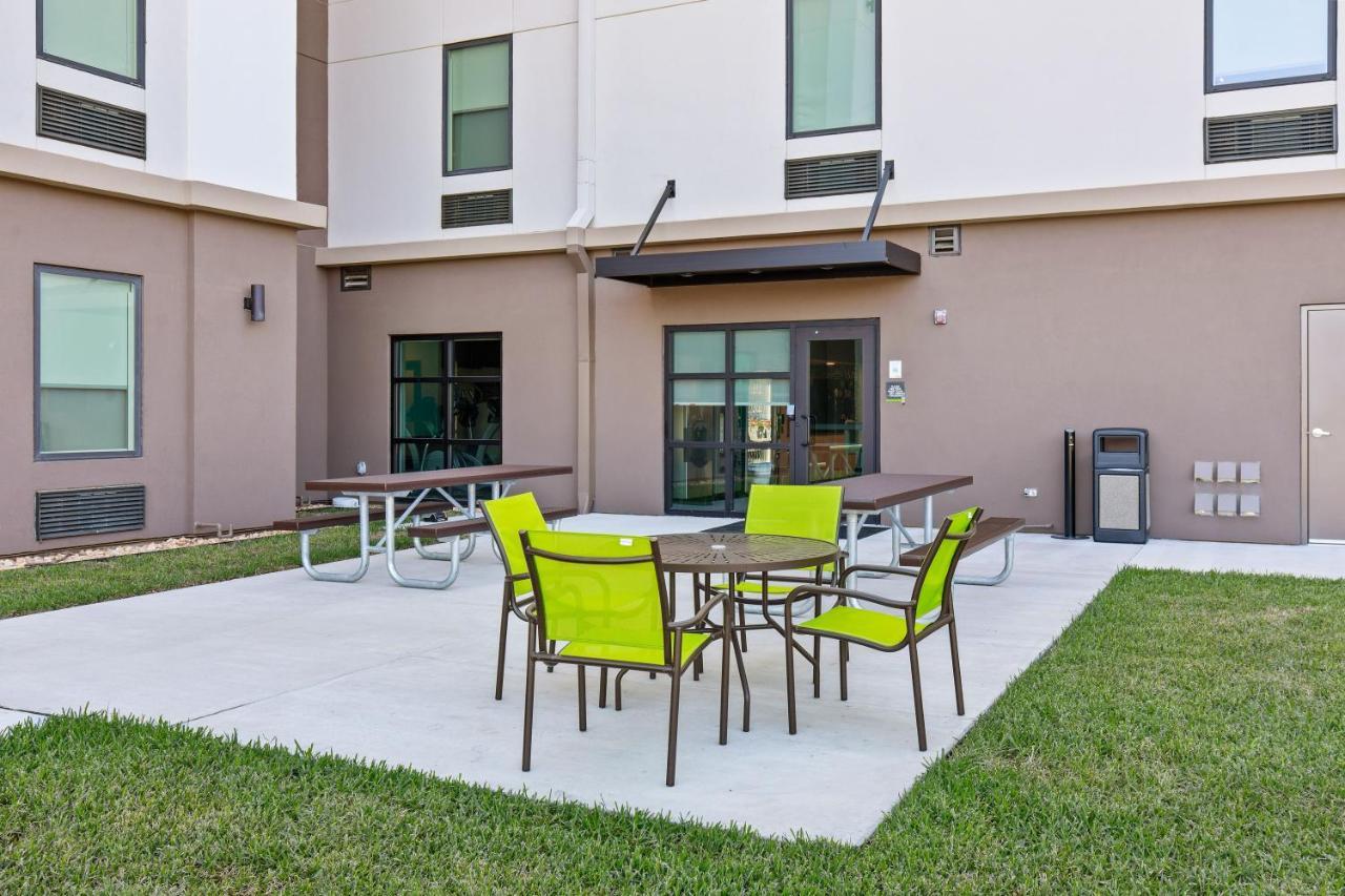 Extended Stay America Premier Suites - Tampa - Fairgrounds - Casino Ngoại thất bức ảnh