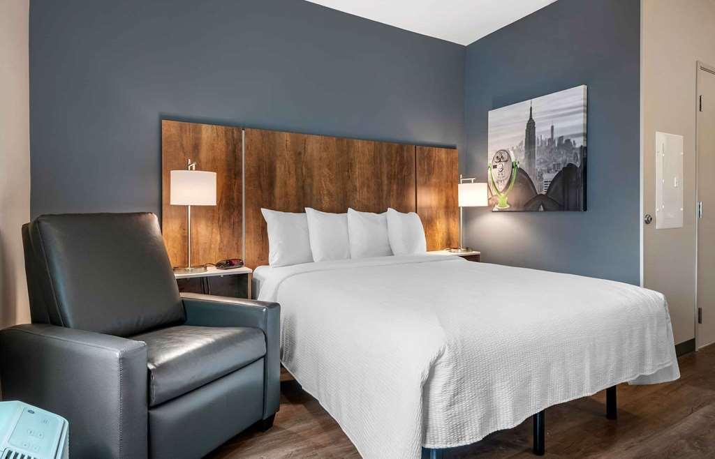 Extended Stay America Premier Suites - Tampa - Fairgrounds - Casino Phòng bức ảnh