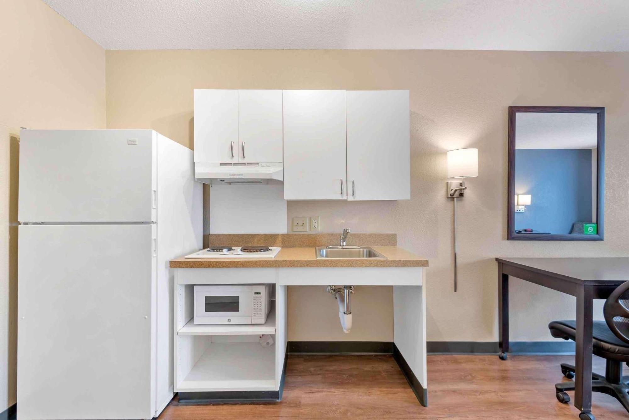 Extended Stay America Premier Suites - Tampa - Fairgrounds - Casino Ngoại thất bức ảnh
